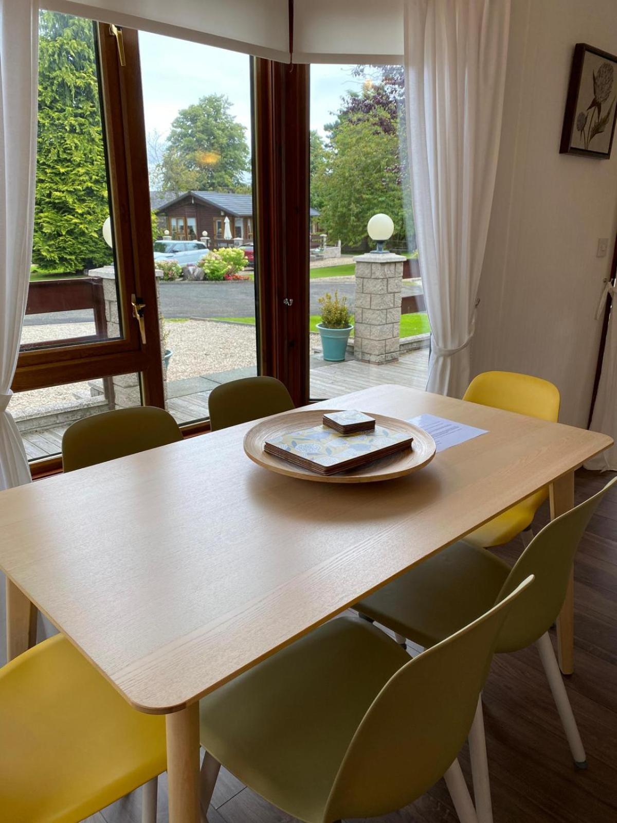 Walled Garden Lodges Loch Lomond Balloch Exterior foto