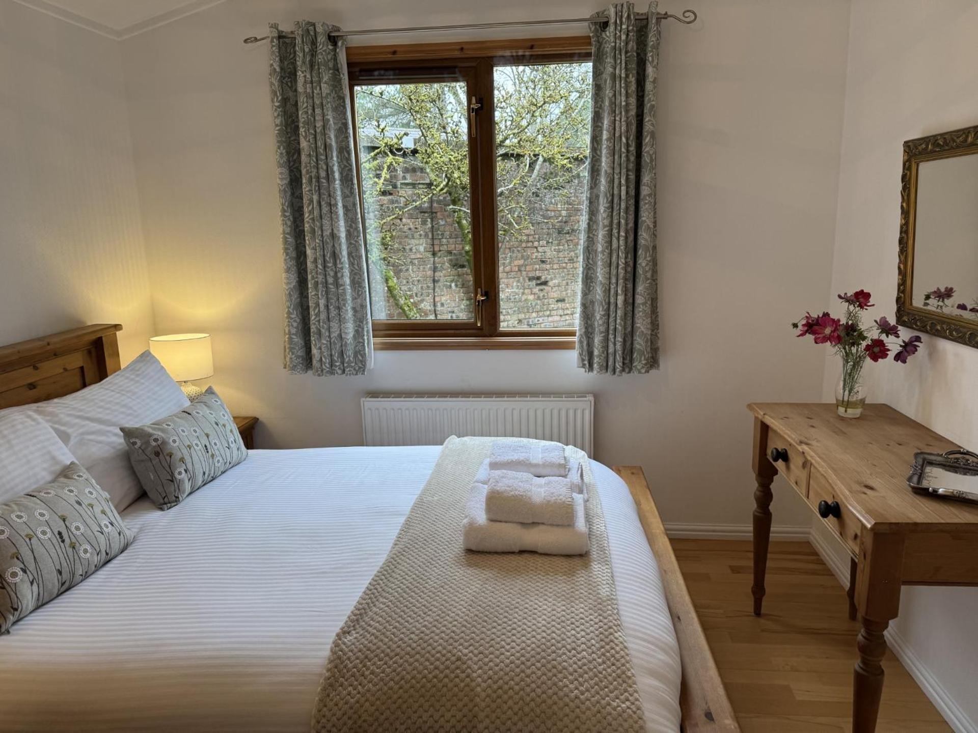 Walled Garden Lodges Loch Lomond Balloch Exterior foto